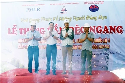 Expanded Ngang Tunnel connects Quang Tri and Ha Tinh  